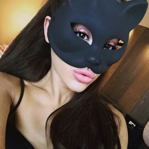 ariana grande cat mask