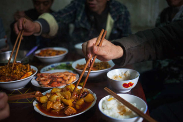 Ristorante nelle viscere di Chongqing, in Cina