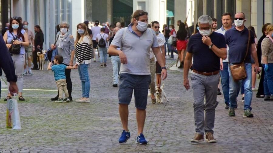 Mascherine sul viso anche all'aperto, i sindaci biellesi si schierano con il presidente Cirio - La Stampa - Ultime ...