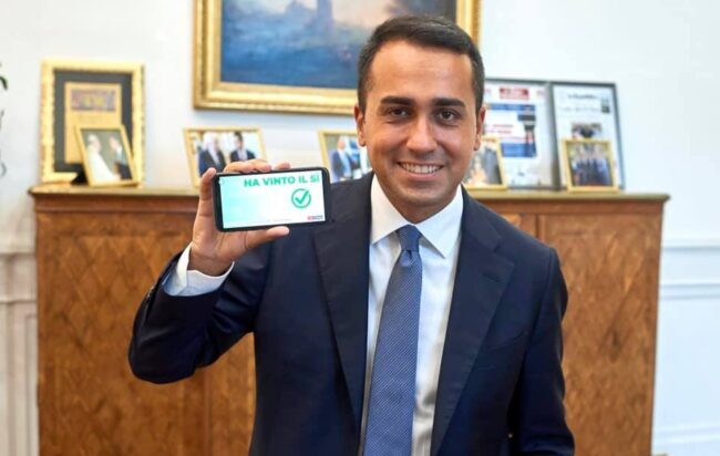 Referendum, Luigi Di Maio esulta per la vittoria del sì: "Risultato storico"