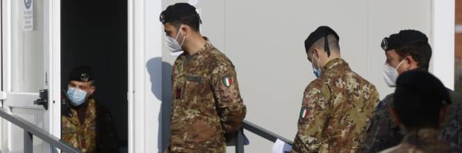 Fare il vaccino porta a porta". Ecco il piano della task force militare - IlGiornale.it